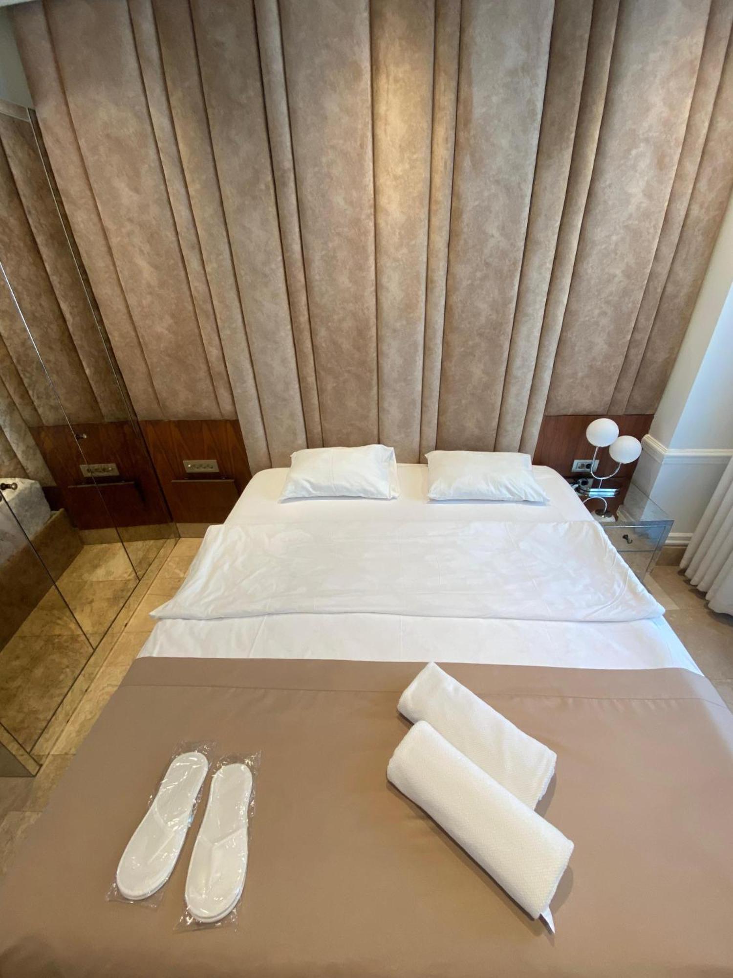 Ab Residences-Cihangir Luxury Diamond Apartment อิสตันบูล ภายนอก รูปภาพ